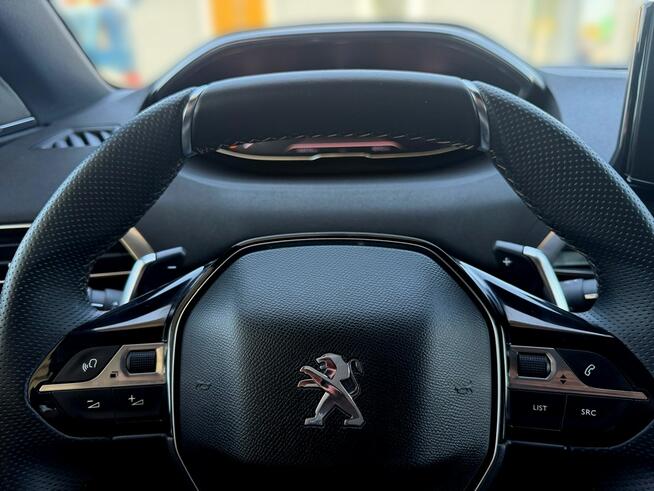 Peugeot 5008 GT kamery Skora adc Nawi blis FUL LED masaze ACC sam parkuje MAX OP