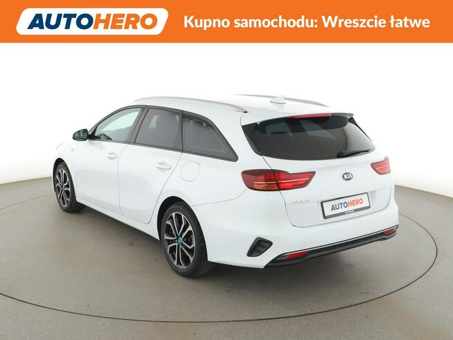 Kia Cee'd kamera navi led auto klima asystenci tempomat