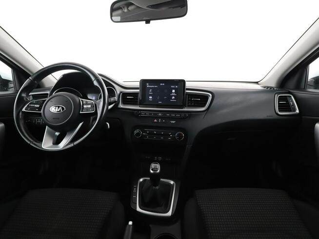 Kia Cee'd kamera navi led auto klima asystenci tempomat