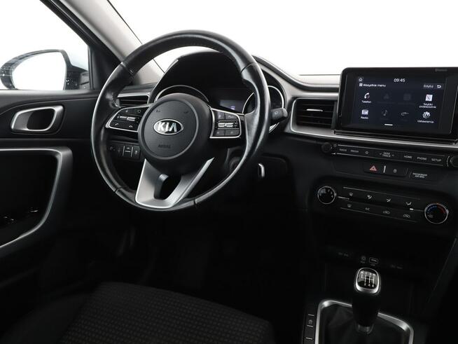 Kia Cee'd kamera navi led auto klima asystenci tempomat
