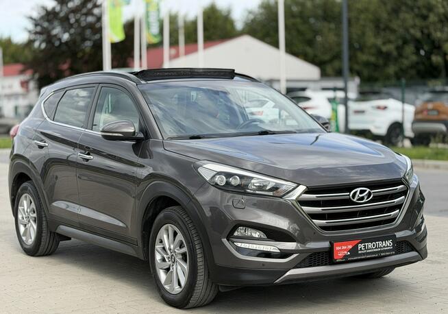 Hyundai Tucson 1.7 CRDI / 116KM LED Nawigacja Kamera Panorama Asystenty Skóra Grzana