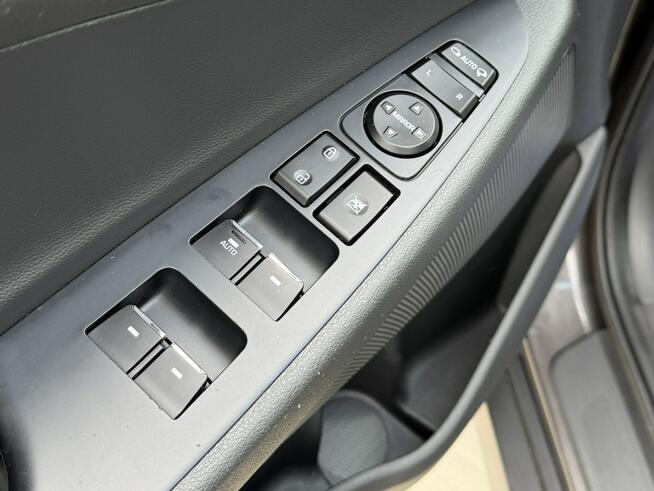 Hyundai Tucson 1.7 CRDI / 116KM LED Nawigacja Kamera Panorama Asystenty Skóra Grzana