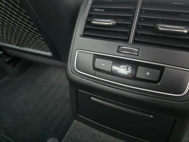 Audi A4 2.0 TDI 140 KM / Sedan !! Serwis ASO !! Navi !! Pewny Przebieg !!