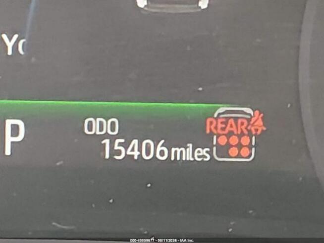 2025 TOYOTA SIENNA LE