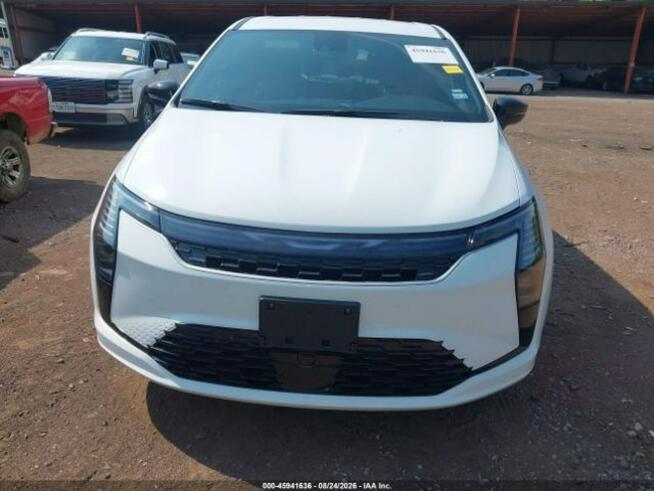 2027 CHRYSLER PACIFICA