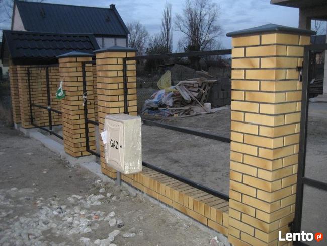 murowanie ogrodzeń z klinkieru