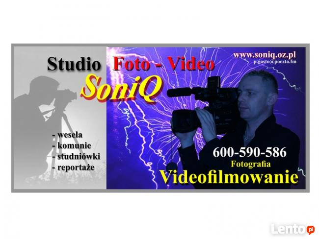 Videofilmowanie wraz z fotografią imprez okolicznościowych.