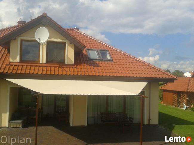 Plandeka z nadrukiem, reklama drukowana i malowana.