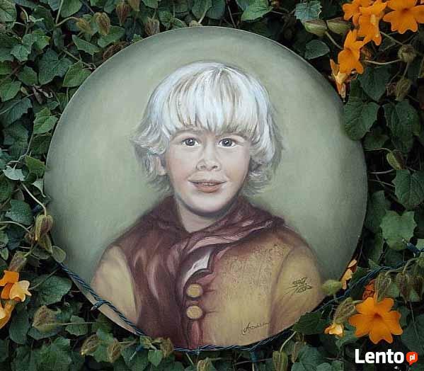 Portret dziecka. Maluje artysta plastyk.