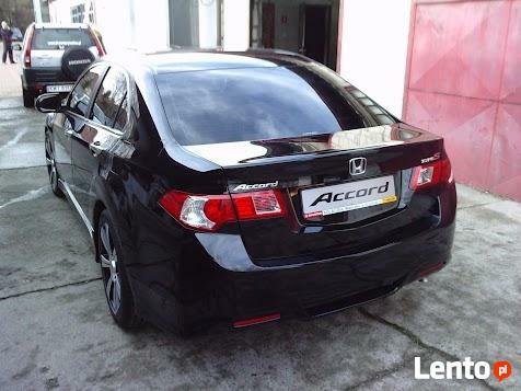 przyciemnianie szyb oklejanie foliowanie szyb okien