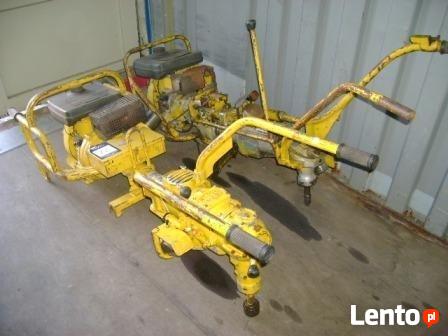 Samochody specjalne do prac na torach