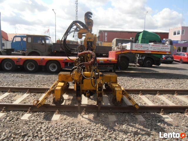 Samochody specjalne do prac na torach