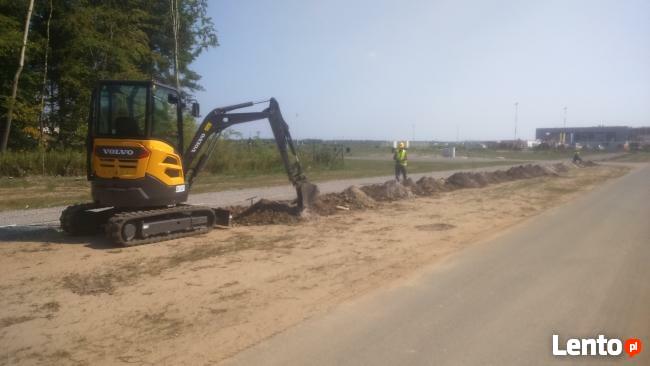 WYNAJEM USŁUGI MINIKOPARKĄ ROBOTY ZIEMNE