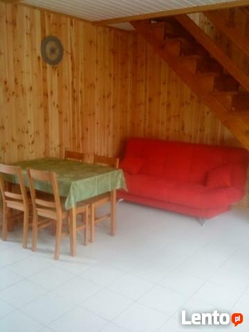 KWATERY PRACOWNICZE NAD JEZIOREM