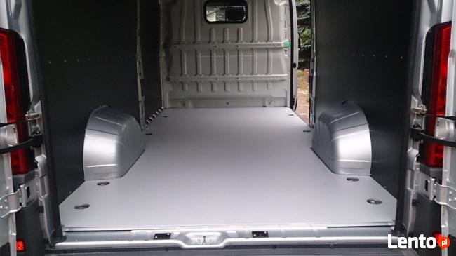 Zabudowy samochodów dostawczych