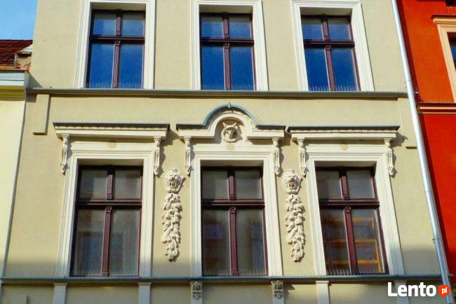 Listwy elewacyjne, bonie, gzymsy, kolumny, sztukateria