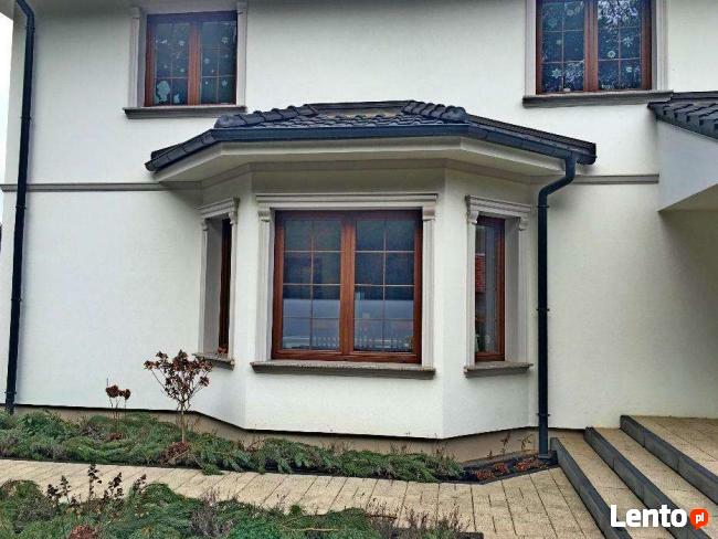 Listwy elewacyjne, bonie, gzymsy, kolumny, sztukateria