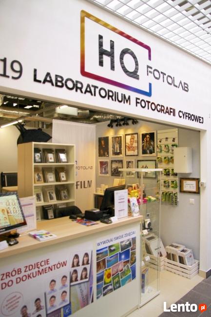 Wypożycz aparat fotograficzny Fuji Instax Mini 70 na imprezę