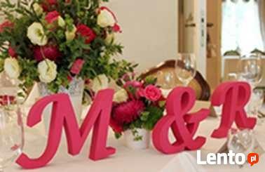 Litery 3d ze styroduru malowane ręcznie