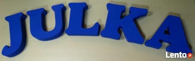 Litery 3d ze styroduru malowane ręcznie