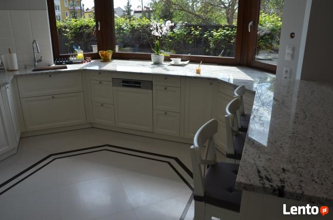 Kuchnia na wymiar, kuchnie tradycyjne inowoczesne