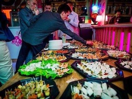 Sala do wynajęcia na przyjęcia urodziny wesela osiemnastki