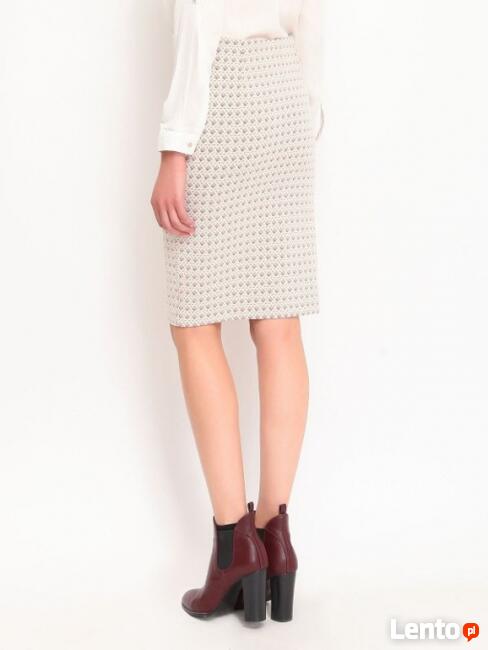 Beżowa spódnica Top Secret