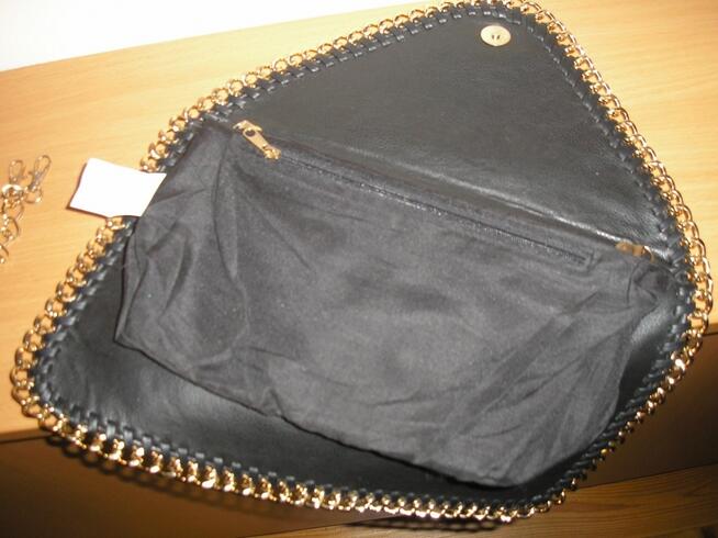 czarna torebka-kopertówka Forever