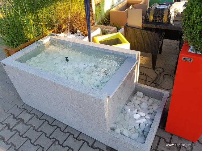 Zbiorniki wodne, fontanny , wylewki kaskadowe / na wymiar.