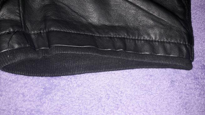 Spodenki kròtkie ze skòry