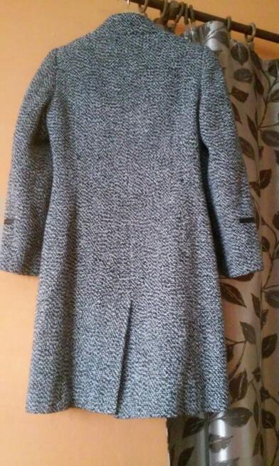 Sprzedam płaszczyk jesienno-zimowy