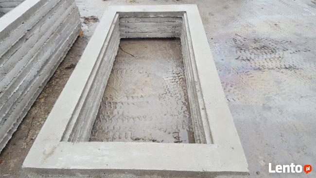 Pieczary nagrobne wraz z fundamentami pod pomniki