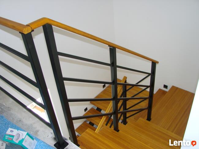 Stalowe metalowe nierdzewne SCHODY