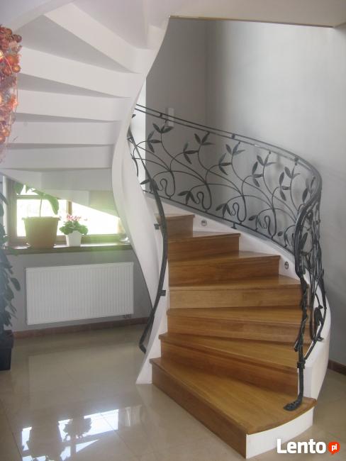 Schody inne niż wszystkie