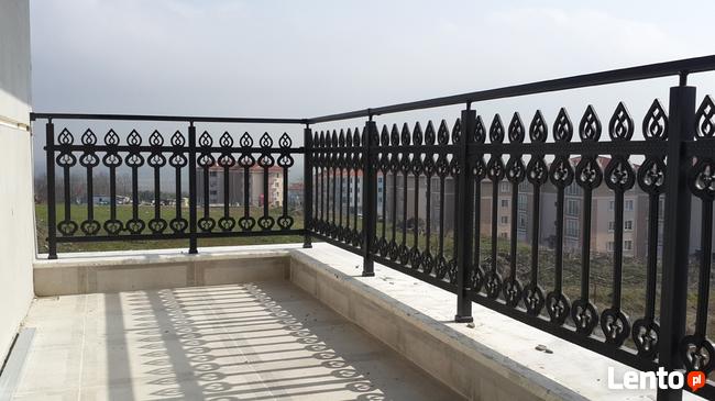 Ogrodzenia, balustrady modułowe z plastiku