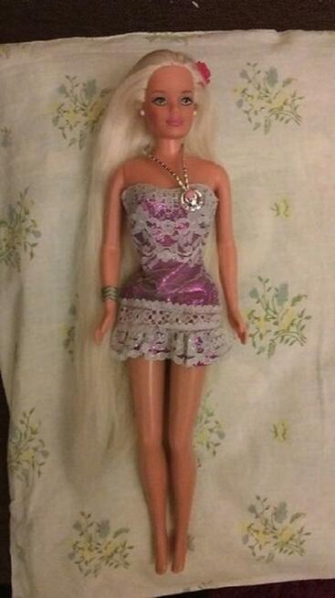 Długowłosa Lalka Barbie z 1991 roku