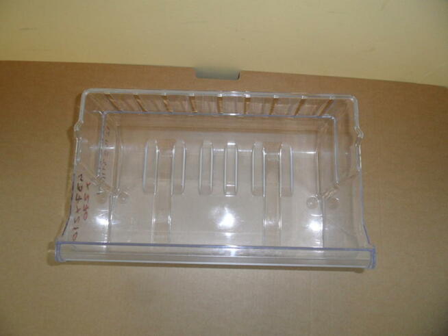 szuflada lodowki whirlpool wbe3116