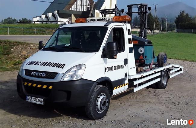 POLSKA / EUROPA / Laweta Sandomierz Pomoc drogowa Holowanie
