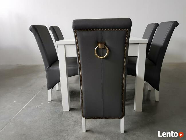 Krzesło krzesła nowe tapicerowane białe siwe z kołatką