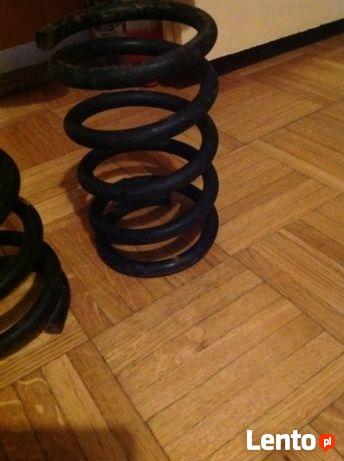 Sprężyny tylnego zawieszenia do Fiata 126P