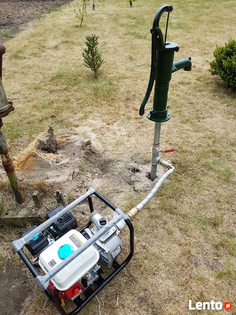 Studnie abisyńskie, podłączenia hydroforów i pomp;