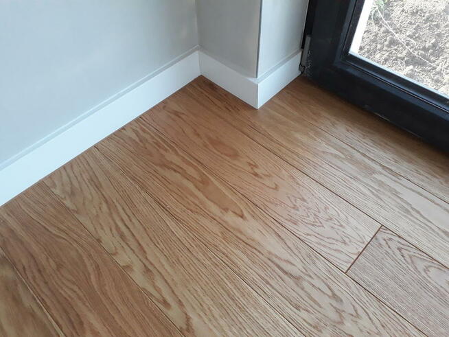 Twój PARKIECIARZ Cyklinowanie Szczotkowanie Barwienie Podłóg