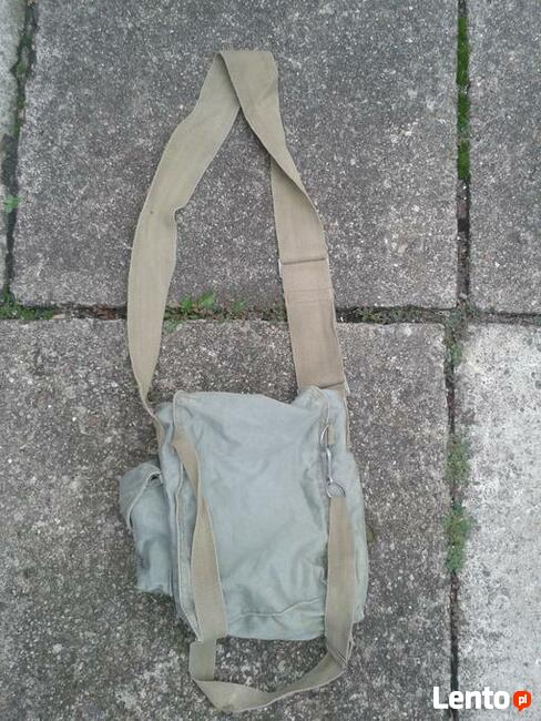 Torba wojskowa od maski przeciwgazowej, 19zł.