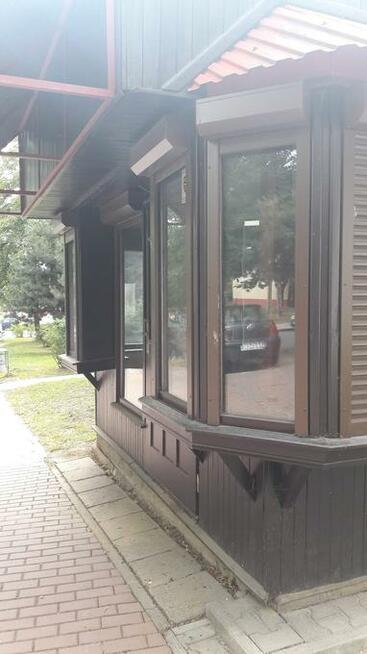 Wynajem kiosku z kanalizacją i wejściem do środka Kraków