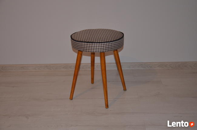 Taboret PRL po renowacji Krzesło, Krzesła PRL po renowacji