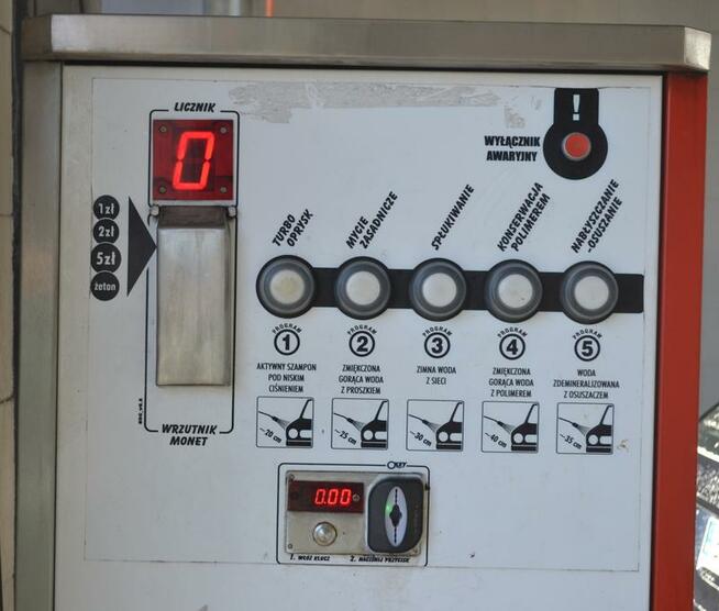 Myjnia samochodowa samoobsługowa bezdotyk (technika) 4 stan.