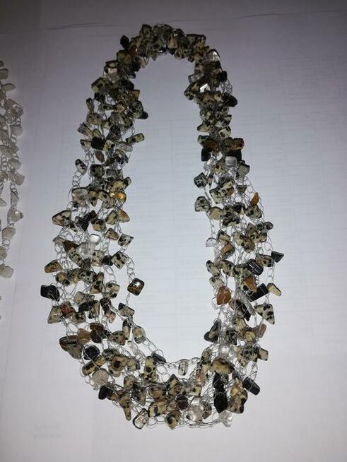 Korale kamienie szlachetne naszyjniki prezent upominek