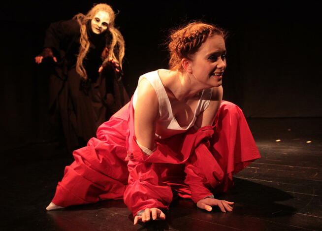 Poszukujesz fotografa.