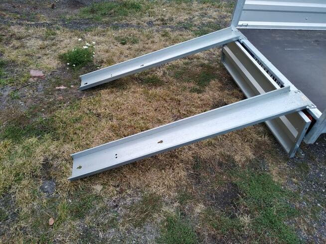 Przyczepa bagażowa dwuosiowa DMC: 750 kg - wynajem