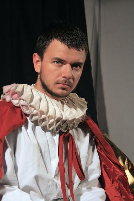 Poszukujesz fotografa.